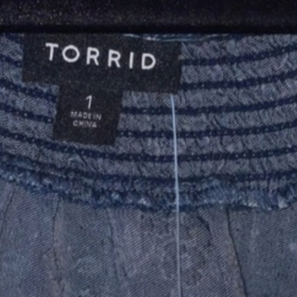 Torrid babydoll dress, 1x (14/16), Blue floral - Picture 2 of 4